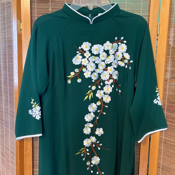 Dresses & Skirts - Green Ao Dai